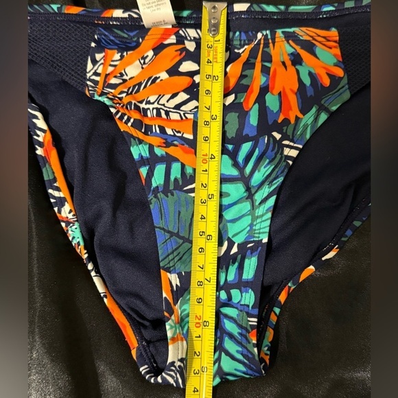 Athleta | Hanalei Bikini Bottom‎ S - Picture 7 of 9